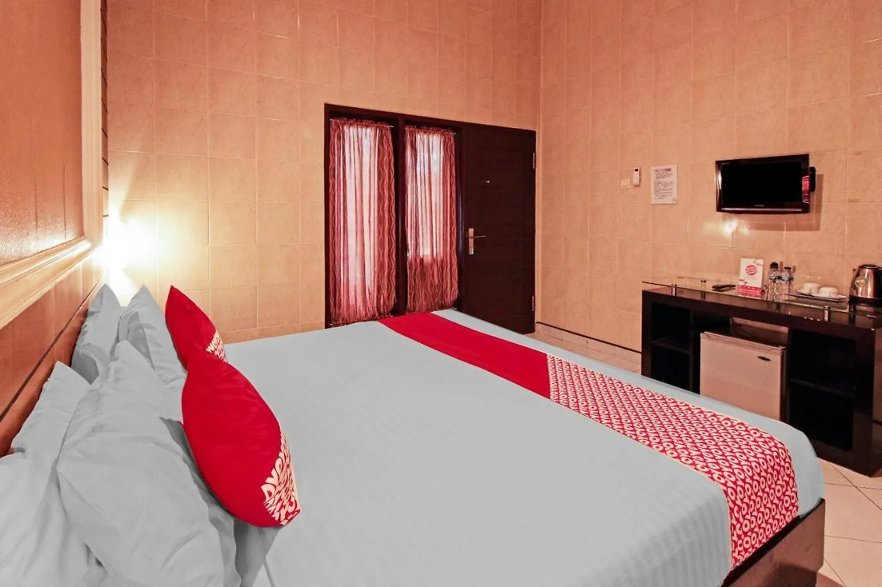 Oyo 90653 Balisee Guesthouse Kedonganan Jimbaran  Jimbaran (Bali)