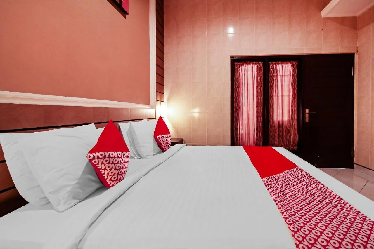 Oyo 90653 Balisee Guesthouse Kedonganan Jimbaran  2*, Jimbaran (Bali)